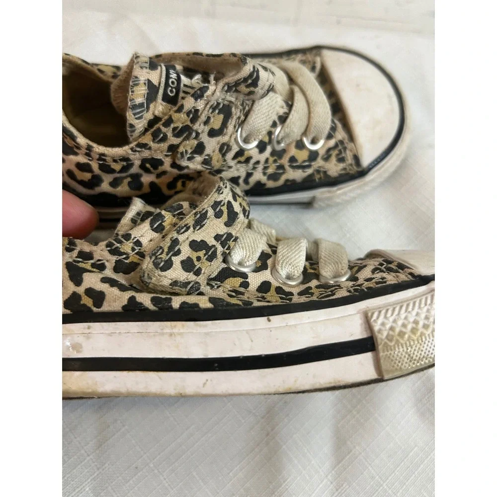 Converse Chuck Taylor All Star Size 4 Infant Tan Leopard Print Sneakers Kids